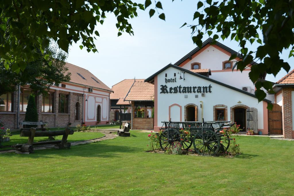 Hotel Schwabenhaus Sandra Exterior foto