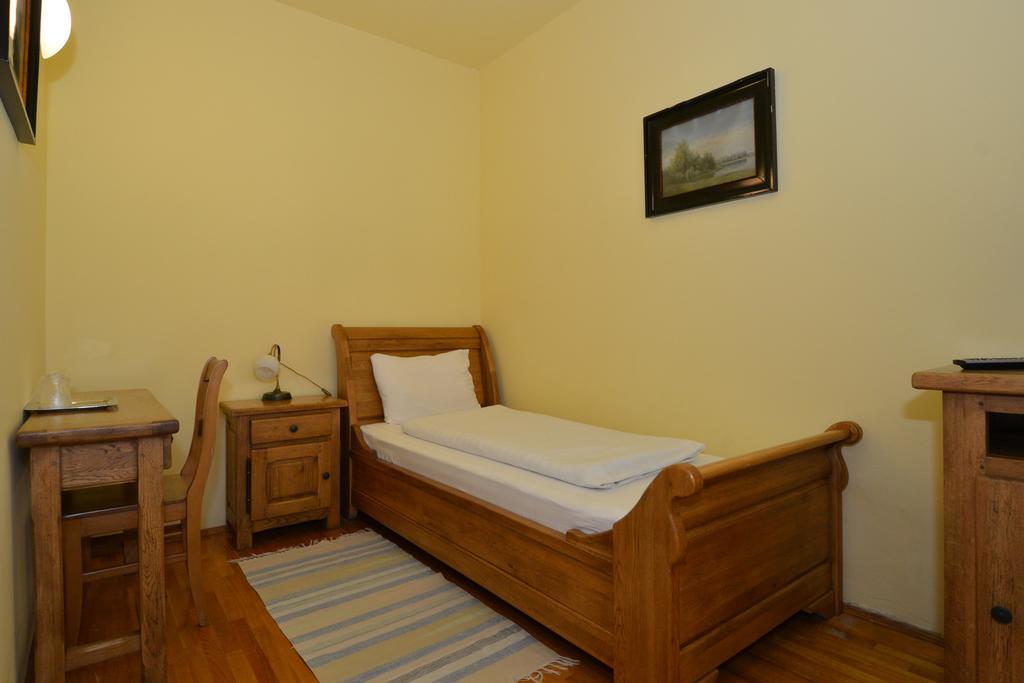 Hotel Schwabenhaus Sandra Zimmer foto