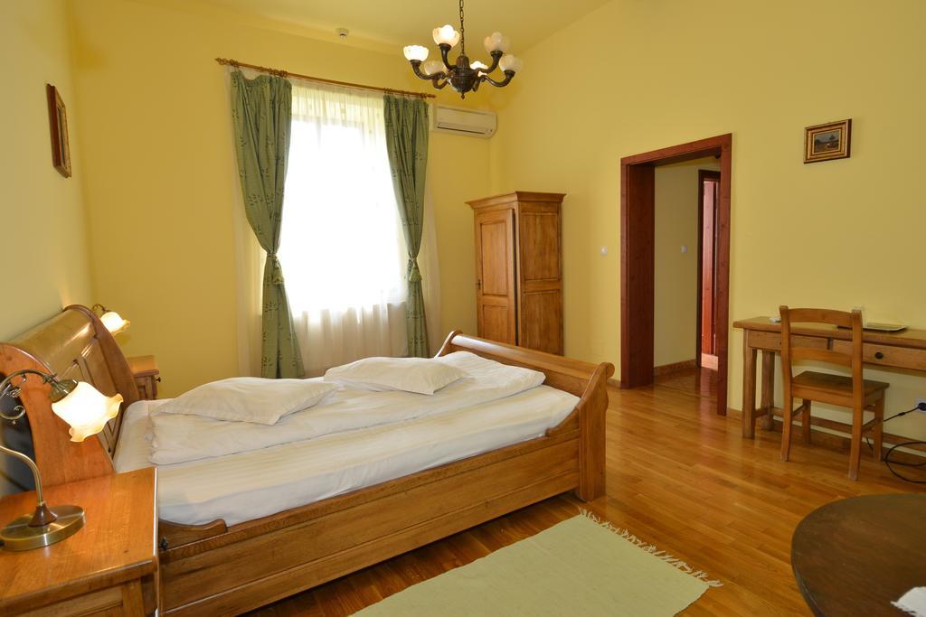 Hotel Schwabenhaus Sandra Zimmer foto
