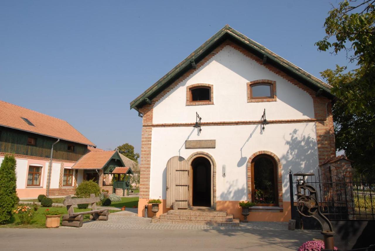 Hotel Schwabenhaus Sandra Exterior foto